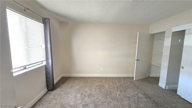 Building Photo - 5262 Osman Ct