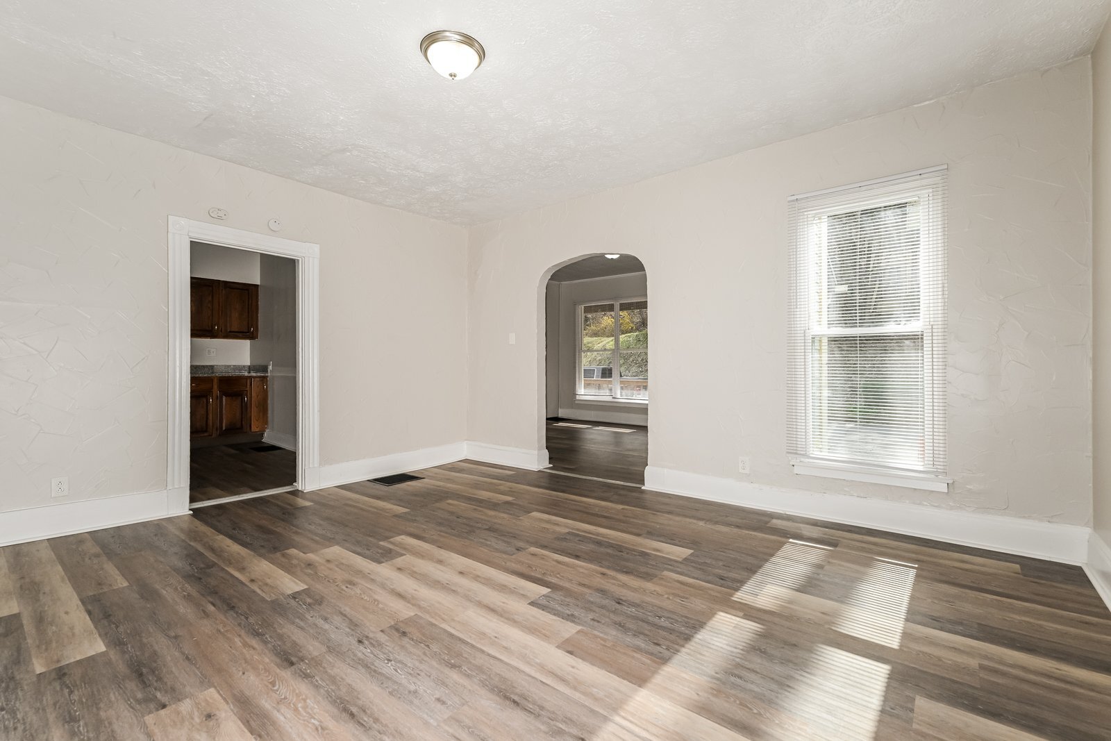 Building Photo - 532 Highland Ave