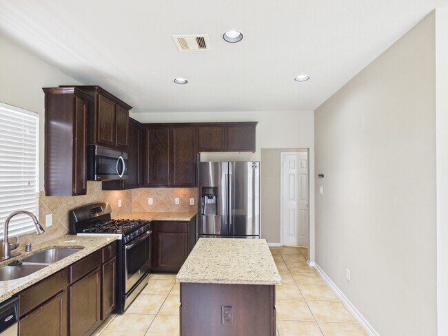 Building Photo - 17143 Deaton Mill Dr