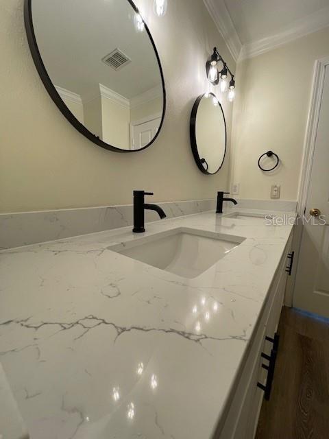 Building Photo - 18319 Bridle Club Dr