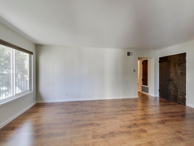 Building Photo - 1761 Vallejo St.