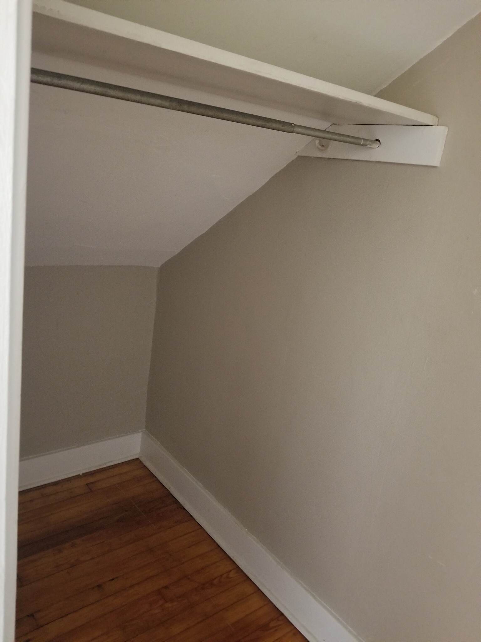 Spare bedroom closet - 1609 Westona Dr