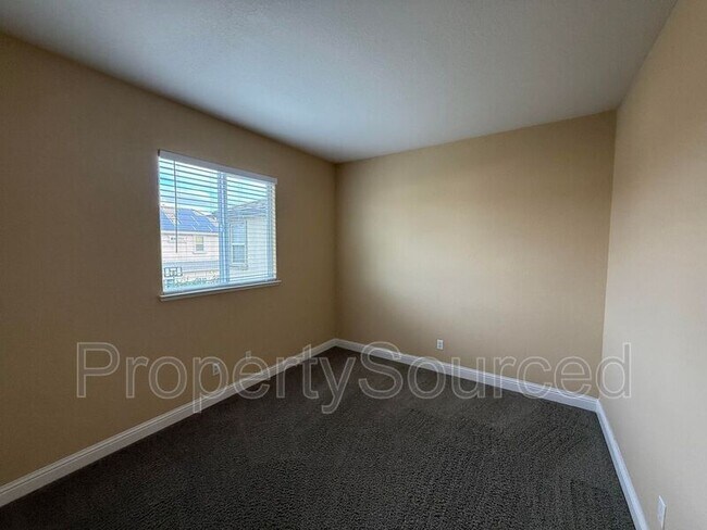 Building Photo - 17808 Daffodil Hill St