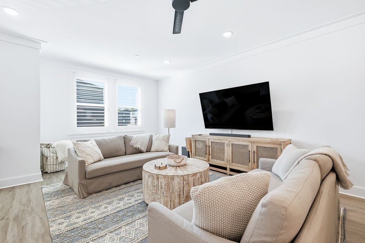 Building Photo - 38 Blue Eden Lp