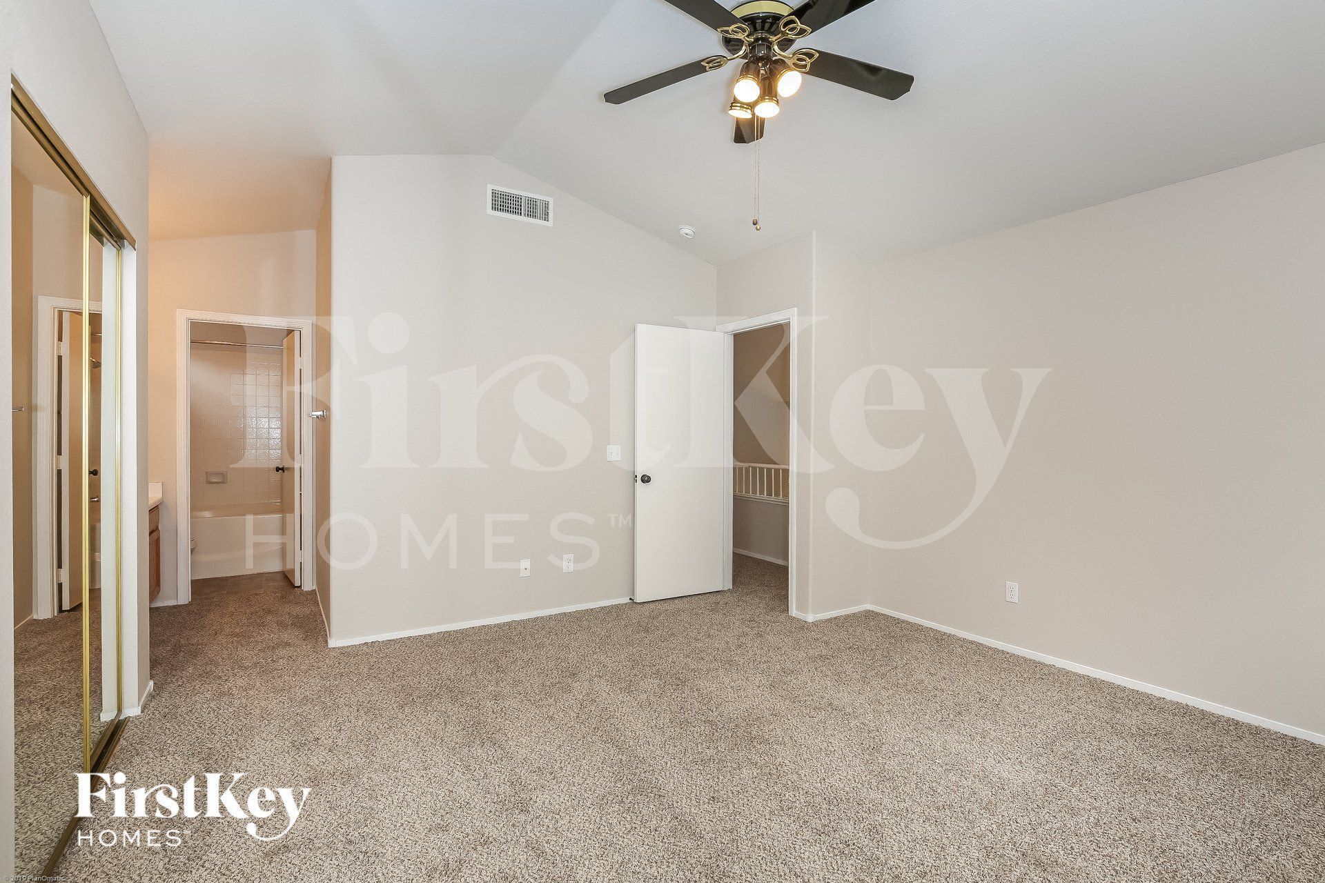 Building Photo - 1800 Navajo Lake Way