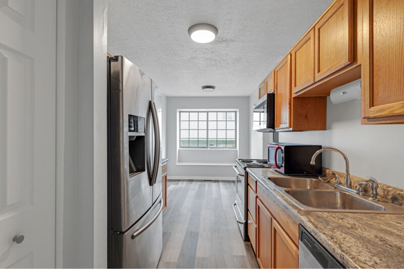 Building Photo - 5327 Traditions Dr