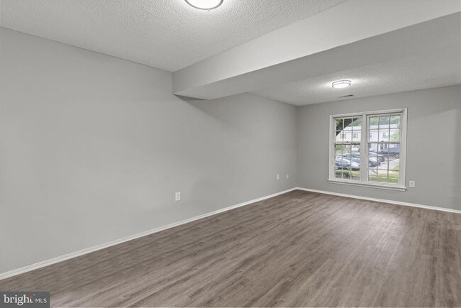 Building Photo - 1718 Brightwell Ct