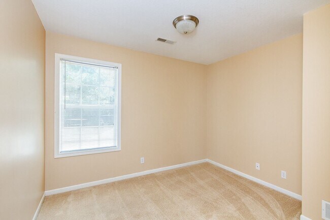 Building Photo - Wonderful 3 bed 2.5 Bath in Waldo! Availab...