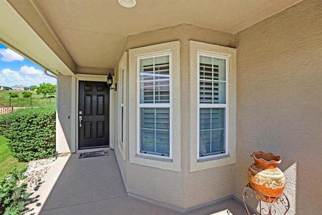 Building Photo - 113 Monument Hill Trail