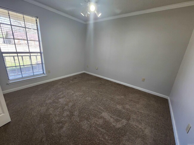 Building Photo - 2511 Eagle Run