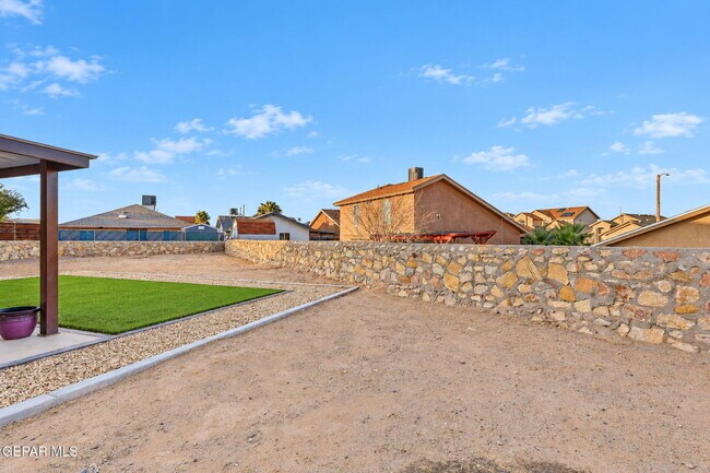 Building Photo - 7362 Mesquite Sun Ln