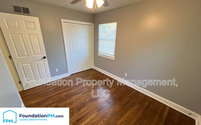 Building Photo - 4347 Melwood St