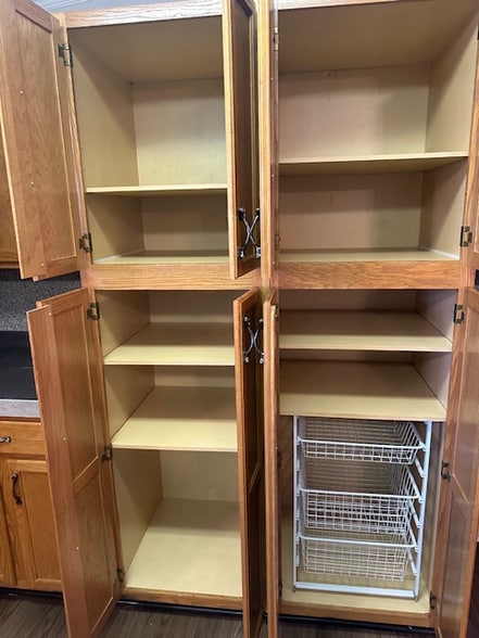 Building Photo - 4060 Yellow Creek Trail