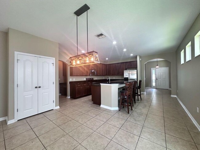 Building Photo - 15247 Montesino Dr