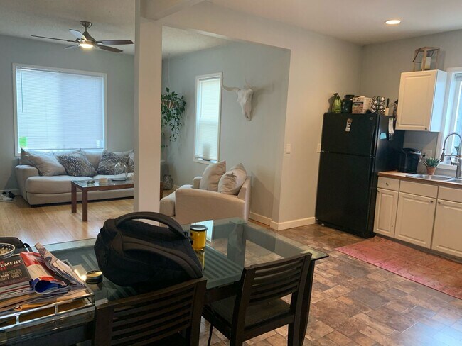 Building Photo - Single Family Home in Bryn Mawr - 3 bed 2 bath!