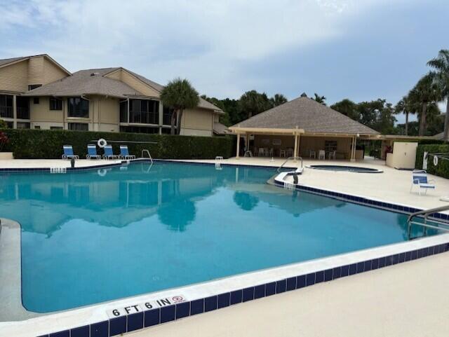 Building Photo - 17109 Waterbend Dr