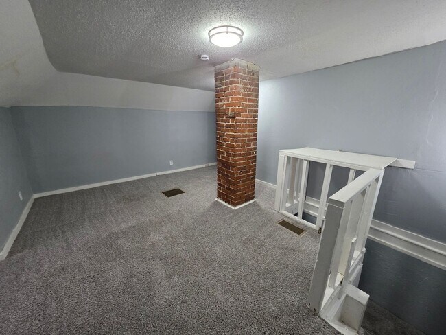 Building Photo - 2534 Norton Ave