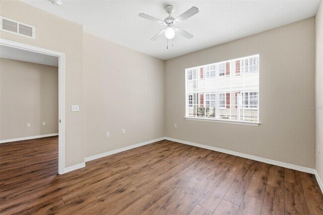 Building Photo - 8103 Lillies Way
