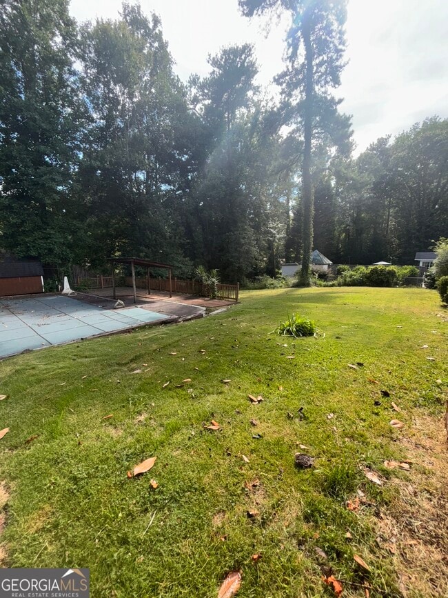 Building Photo - 1255 Angelia Dr SW
