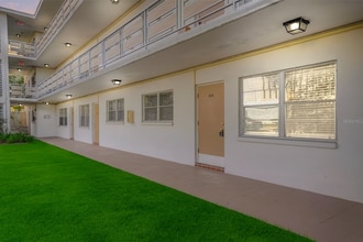 Building Photo - 911 Washington Ave SW