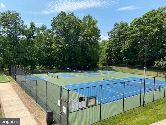 Building Photo - 5974 Wescott Hills Way