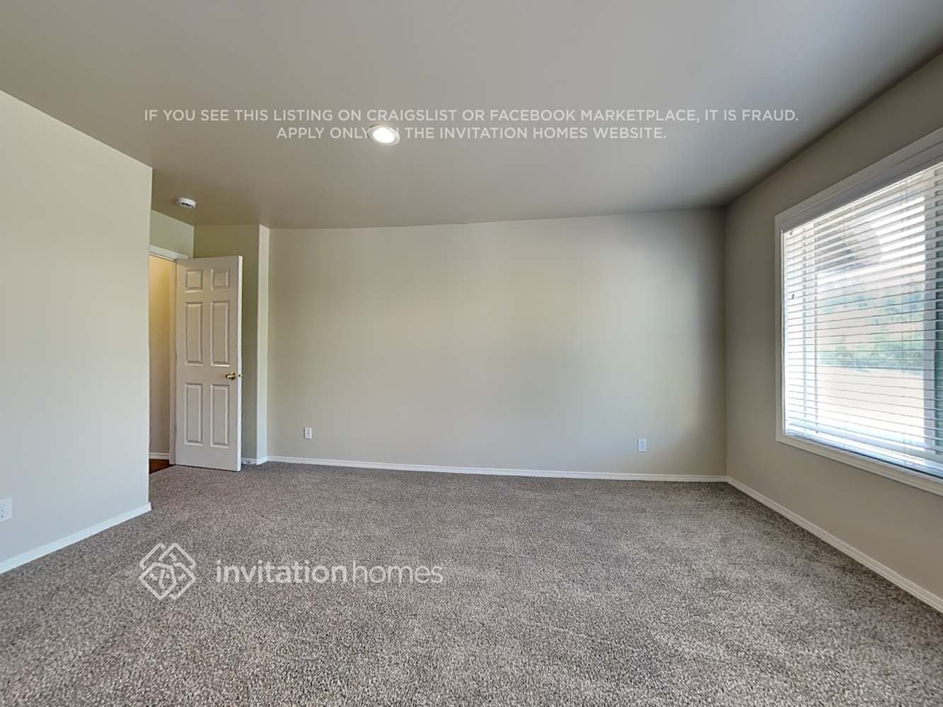 Building Photo - 35235 6th Ave SW