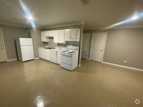 Building Photo - 158 Mattox Rd