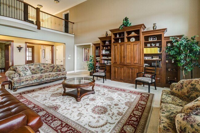 Building Photo - 6884 Ballantrae Pl