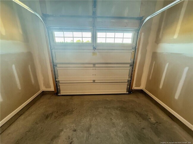 Building Photo - 4736 Mastercraft Ct