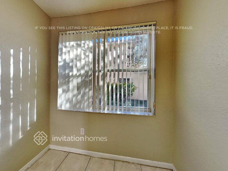 Building Photo - 16343 NW 21st St