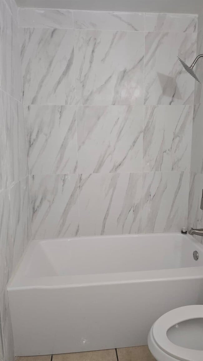 Building Photo - 1875 40th Ave