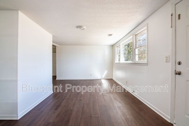 Building Photo - 119 Wheeler Dr