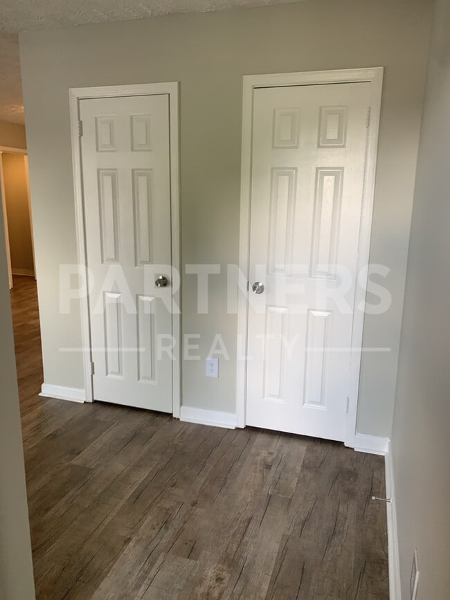 Interior Photo - Eastbrook Apartments 1 & 2 (PI)