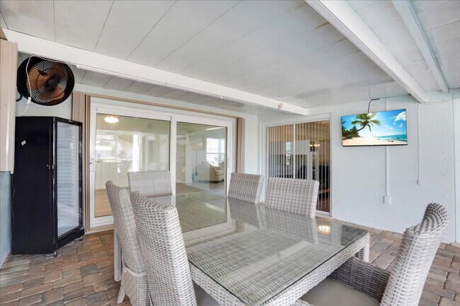 Building Photo - 115 Leland St SE