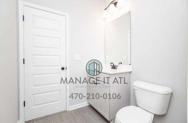 Building Photo - Elegant Townhouse in City of Buford School District!