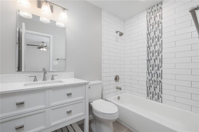 Building Photo - 4211 Canyon Point Cir