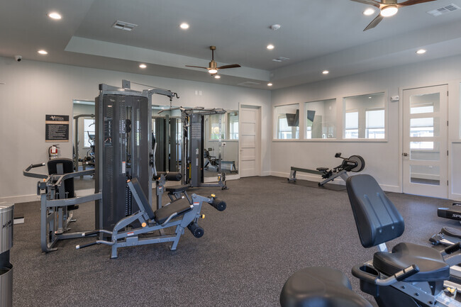 Fitness Cener - Vantage at Tomball