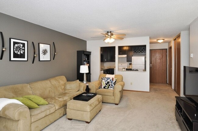 Interior Photo - Summer Creek Apartments