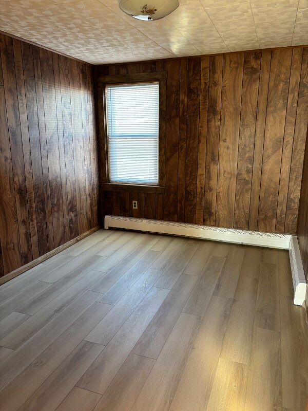 Building Photo - 1563 Cove Rd