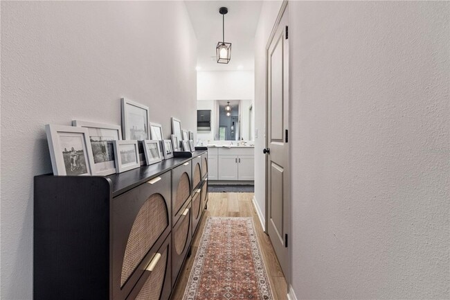 Building Photo - 10070 Trumpet Honeysuckle Wy