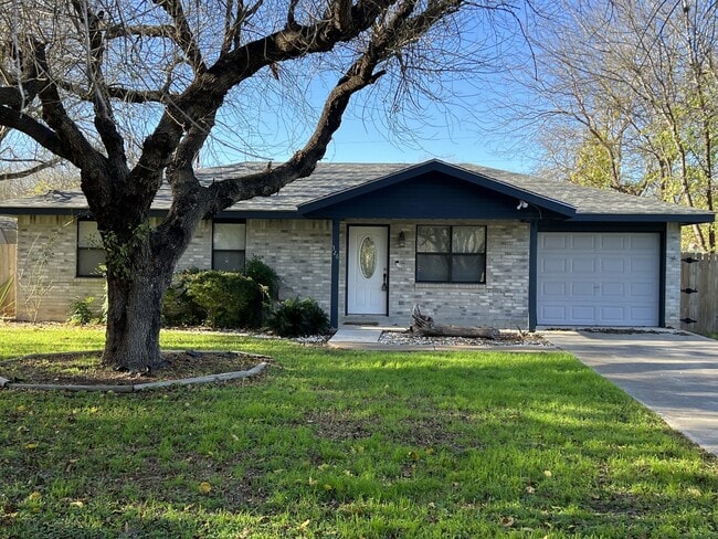 Primary Photo - 326 Elm Dr
