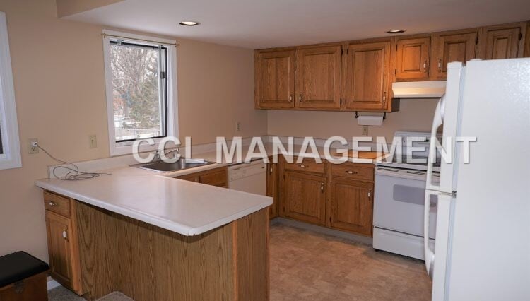 Building Photo - 2704 Norwich St