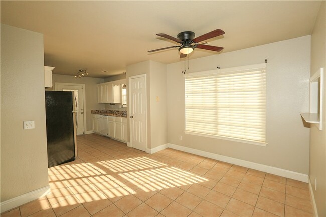 Building Photo - 50 Cheryl Cir