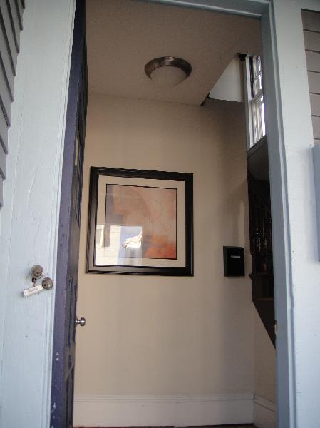 Building Photo - 839 Parker St
