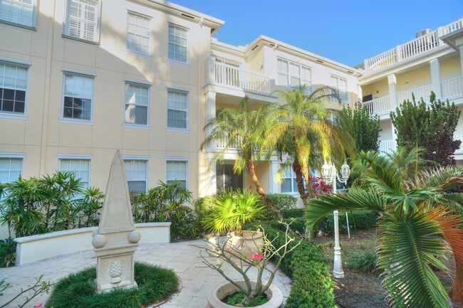 Building Photo - 276 Murcia Dr