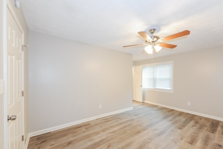 Building Photo - 4967 Turtle Rock Dr