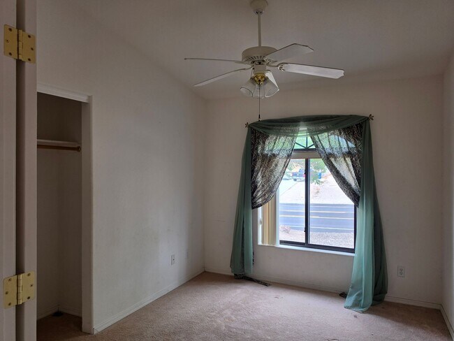 Building Photo - 3050 McCulloch Blvd N
