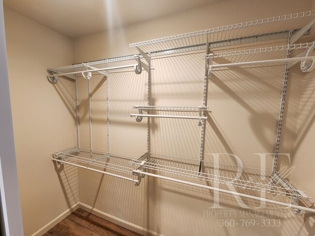 Building Photo - Fully Remodeled: 5 min Walk to Annapolis Foot Ferry