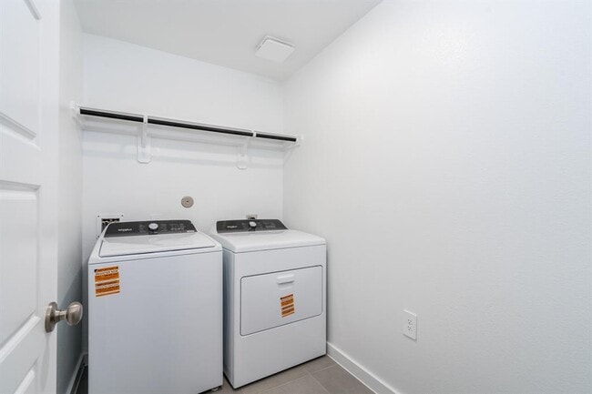 Building Photo - 344 Willow Sage Ct