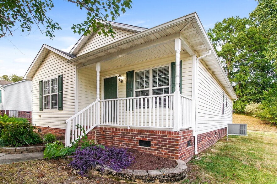 Building Photo - 971 Avery Ct